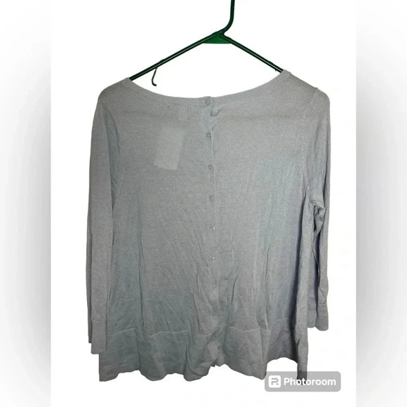Halogen Light purple gray top with buttons up back Size Small - Picture 5 of 7